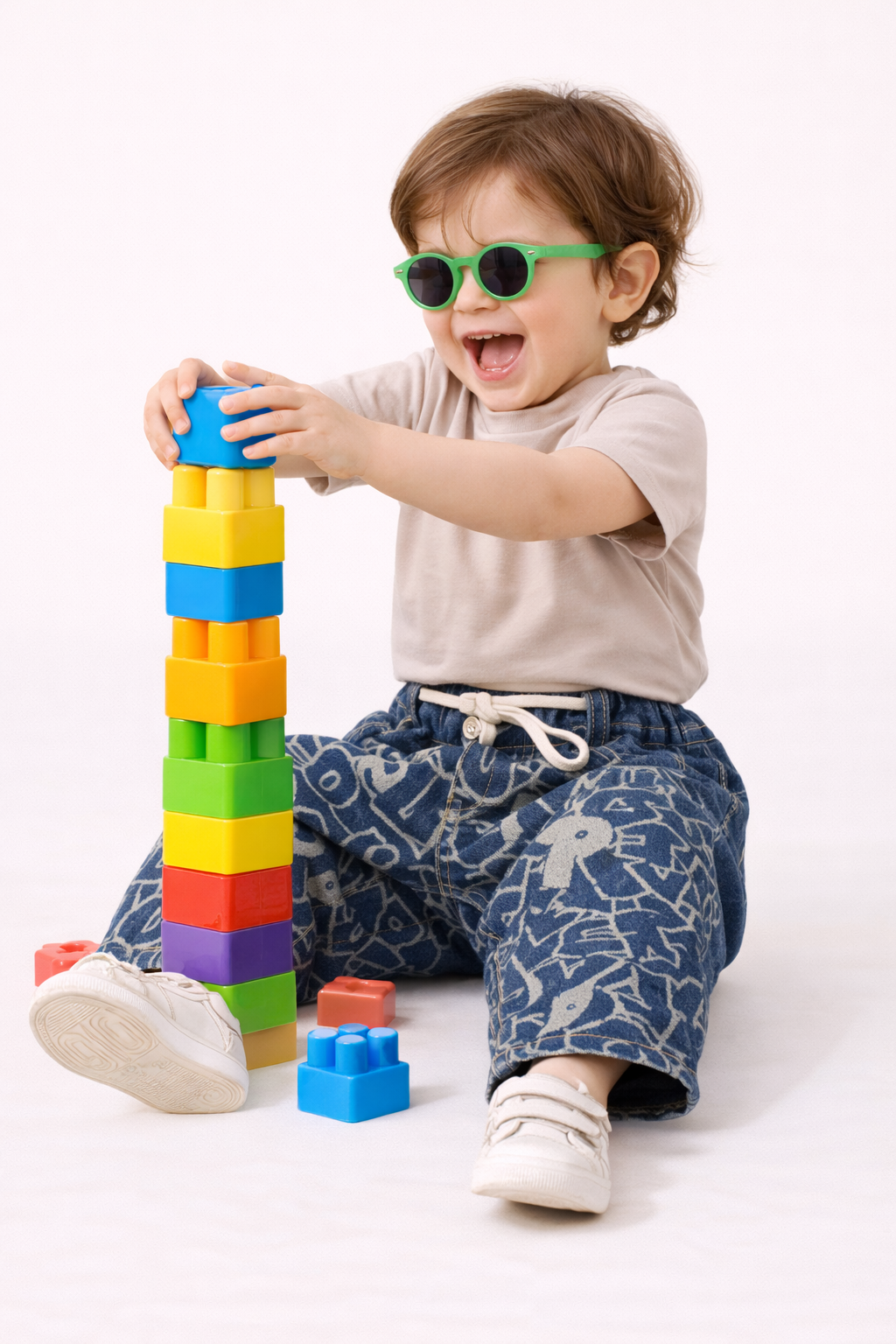 Unisex Baggy Denim Jeans – Dark Blue Graffiti Print Elastic Waist Kids Jeans - Image 3